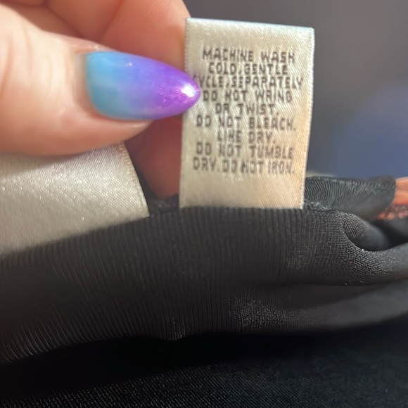 Chico’s Travelers Open Front Cardigan Jacket Silk Ribbon Trim Front Tie Size 3 - Picture 9 of 9